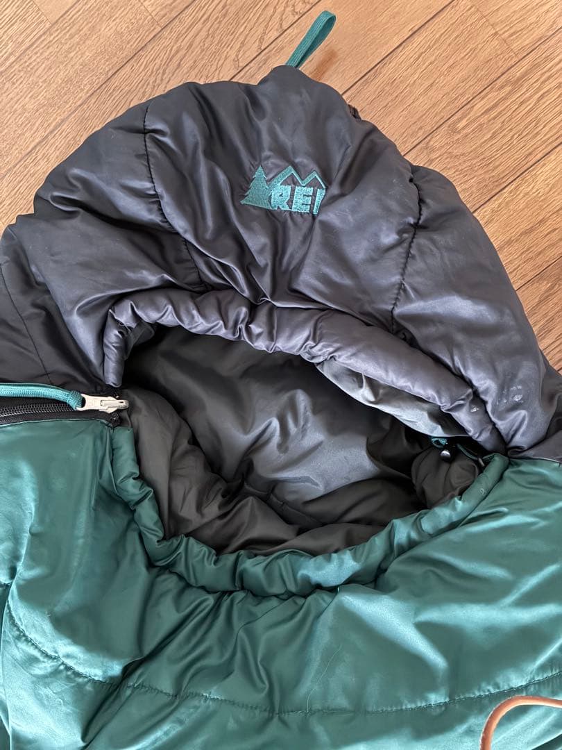 REI マミー型寝袋 グリーン ブラック