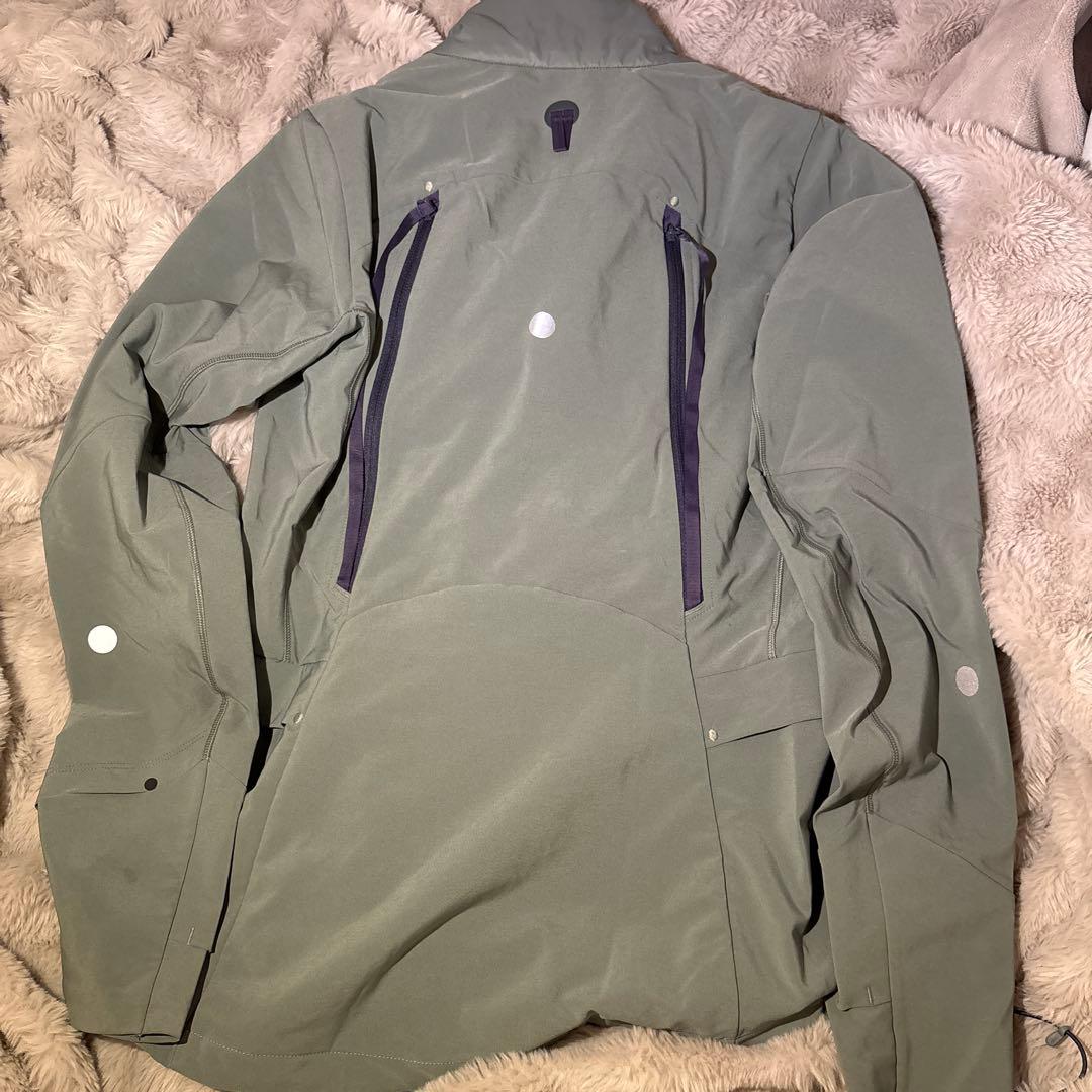 テック asics ROAD WINTER JACKET 登山