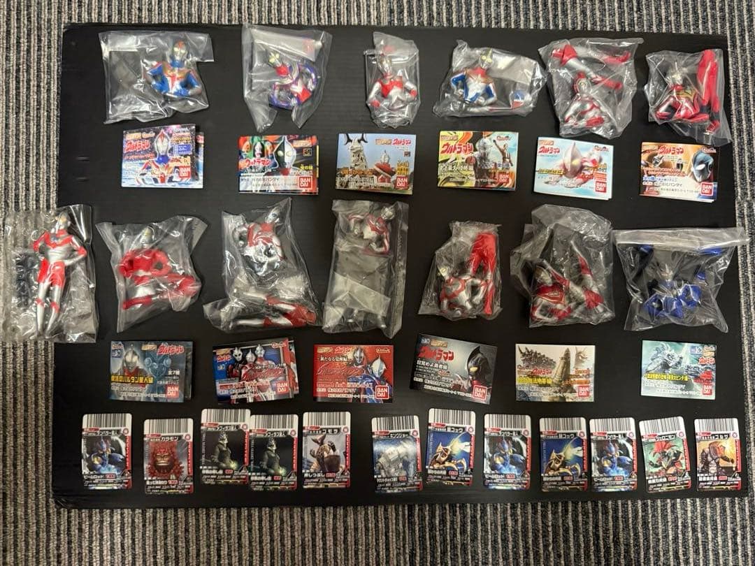 HG ウルトラマン フィギュア 44体セット、その他付属品