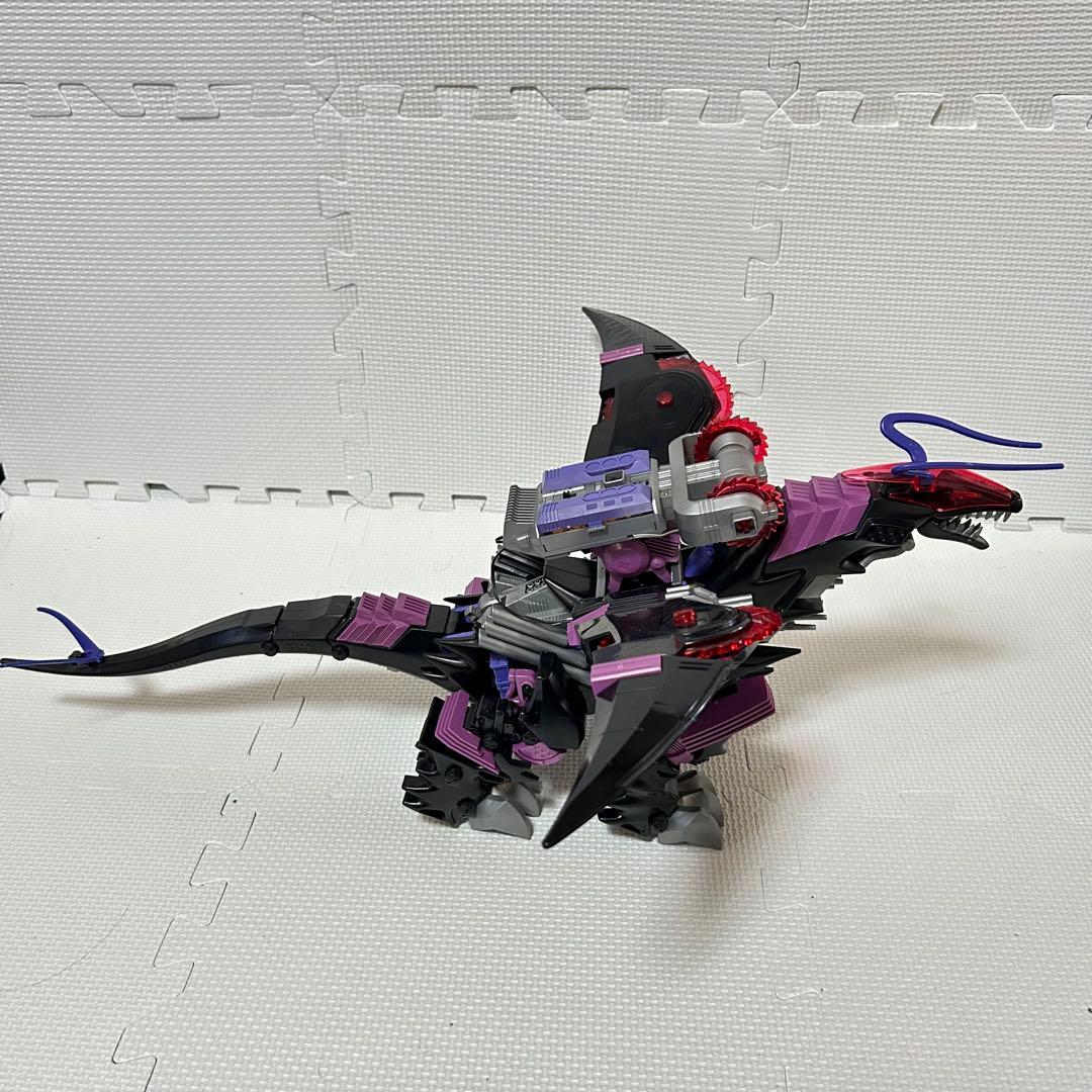 完品 旧ゾイド ギルベイダー メカ生体版 昭和版 発光・動作確認済 ZOIDS