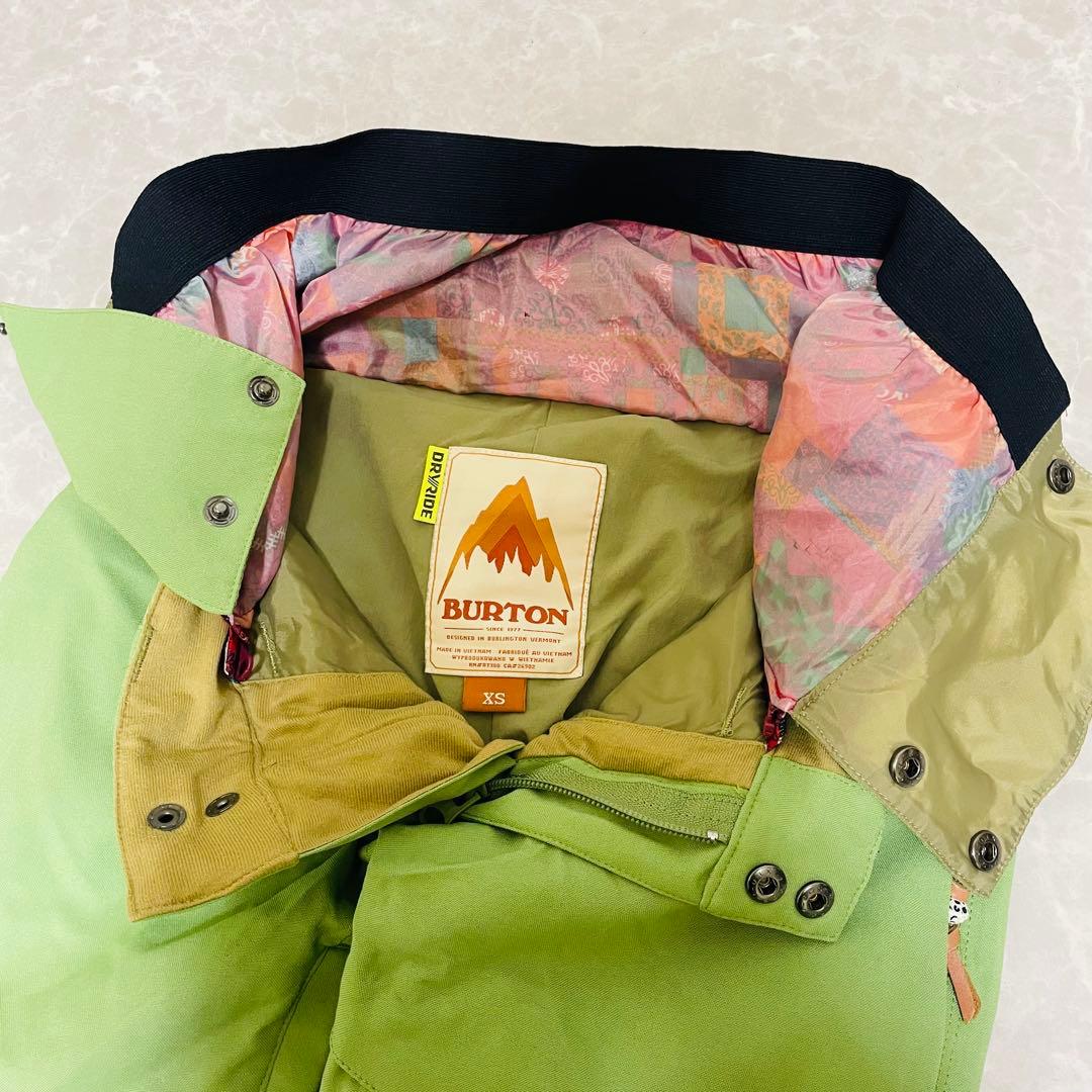 超美品　Burton バートン　スノーボード　ウェア　上下セット　レディース