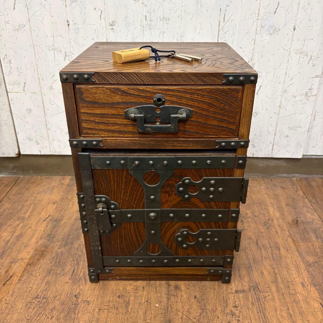 アンティーク 古道具 木製 船箪笥 銭箱 銭函 薬箱 ビンテージ 鍵付き 古家具