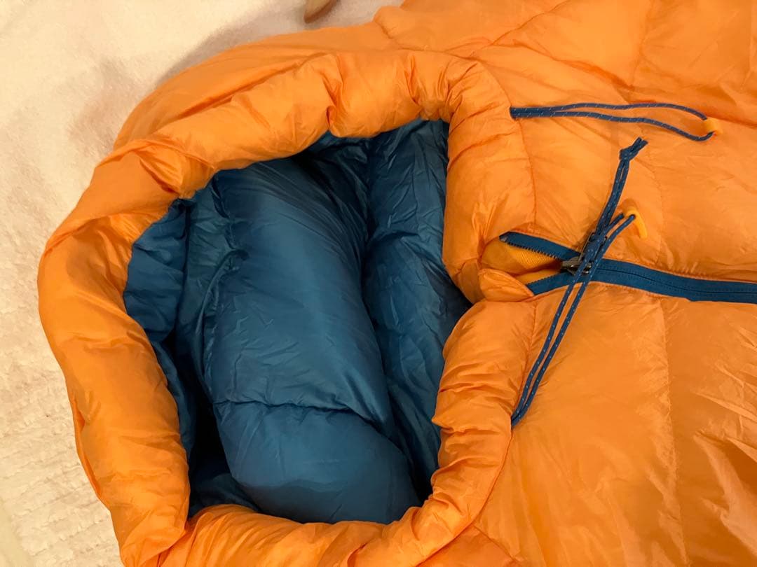 【美品】850ダウン・スリーピング・バッグ30℉/-1℃（ショート）