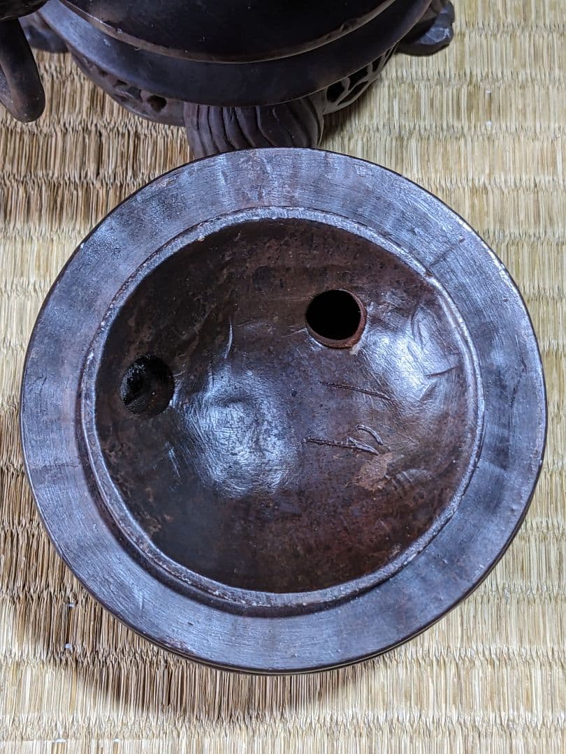 ♦中国 透かし彫り 麒麟 獅子飾り自在遊環双耳四足香炉 手彫り玉石彫刻 骨董品