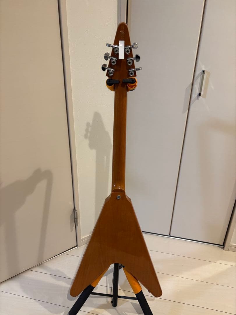 ギブソン　フライングV Gibson Flying V アンティークナチュラル