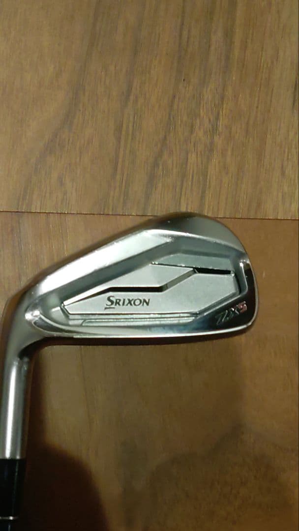 Srixon ZX5 　レフティ　7番アイアン