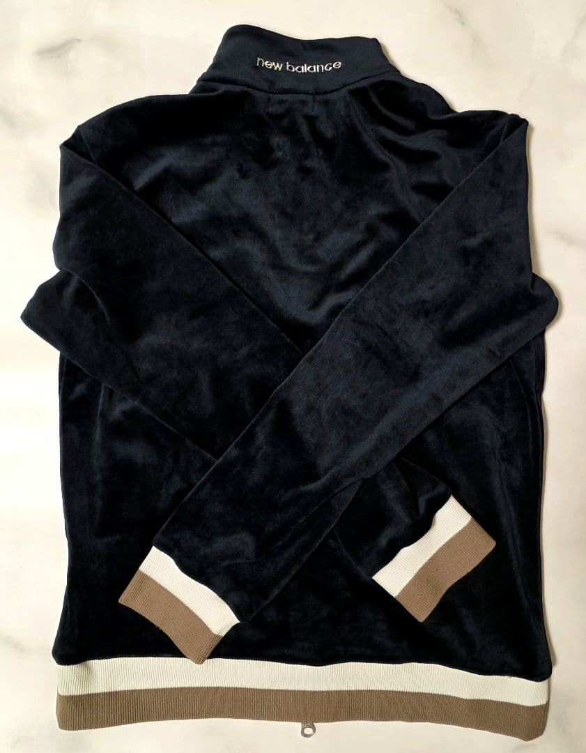 【ニューバランスゴルフ】ベロアセットアップ
