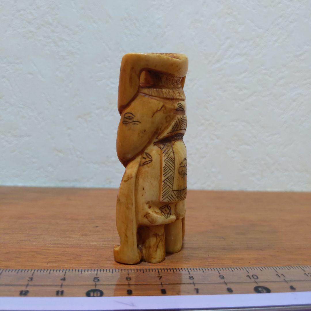 時代提げ物 七福神根付 天然素材 在銘【毘沙門天】高さ約7.5cm 重さ約56ｇ