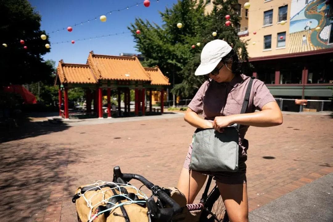 SWIFT INDUSTRIES Dispatch Musette バッグ 新品