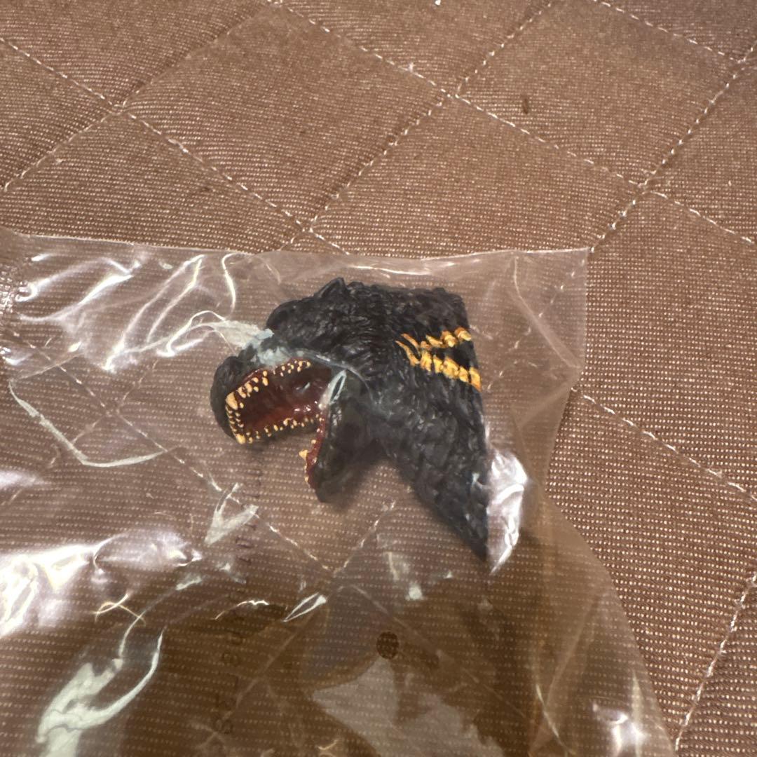 ゴジラ　一番くじ　D賞 メカゴジラ　E賞　モンスターヘッド2種