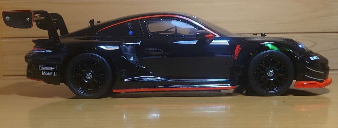 田宮RCポルシェ911GT3 R (992)LEDライト付＆プロポ充電器完成品