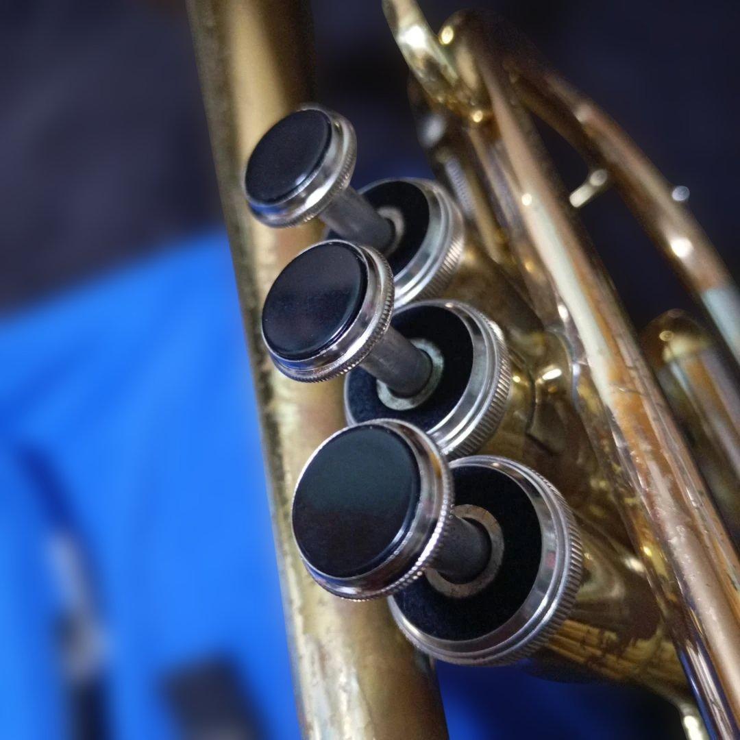 ヤマハ ロングコルネット本体 YCR−2310 社外ケース ボトムキャップ