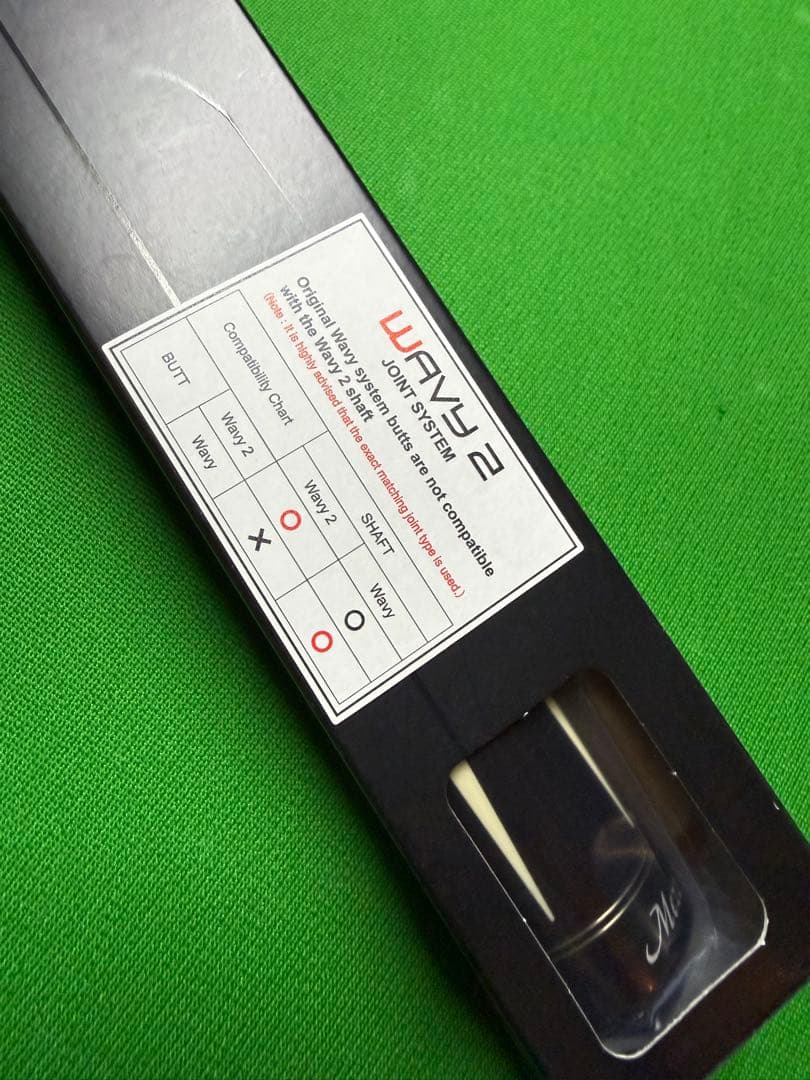 Mezz Wavy 2ビリヤードキュー