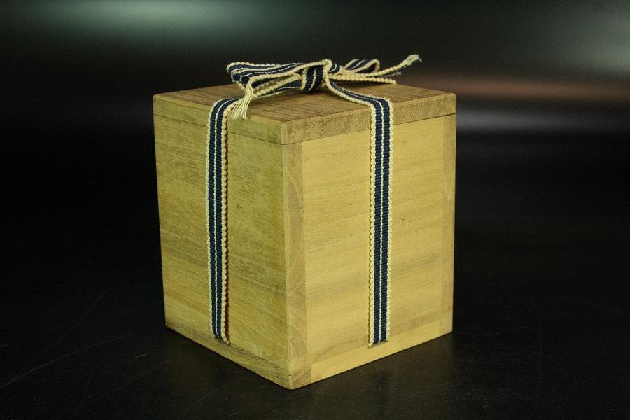 茶道具 沈金 松葉紋 棗 半洲作 共箱 美品(K-LC702)