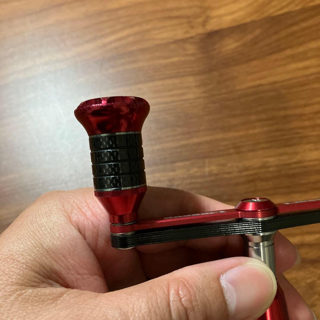 廃盤レア　美品　バサート　ダブルハンドル　ダイワ用　リールキャップ