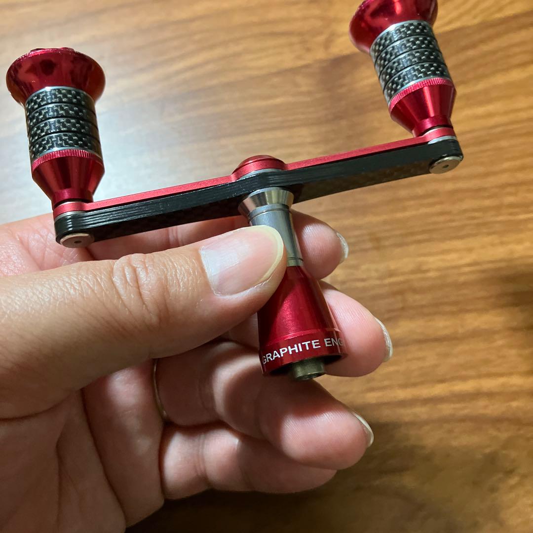 廃盤レア　美品　バサート　ダブルハンドル　ダイワ用　リールキャップ