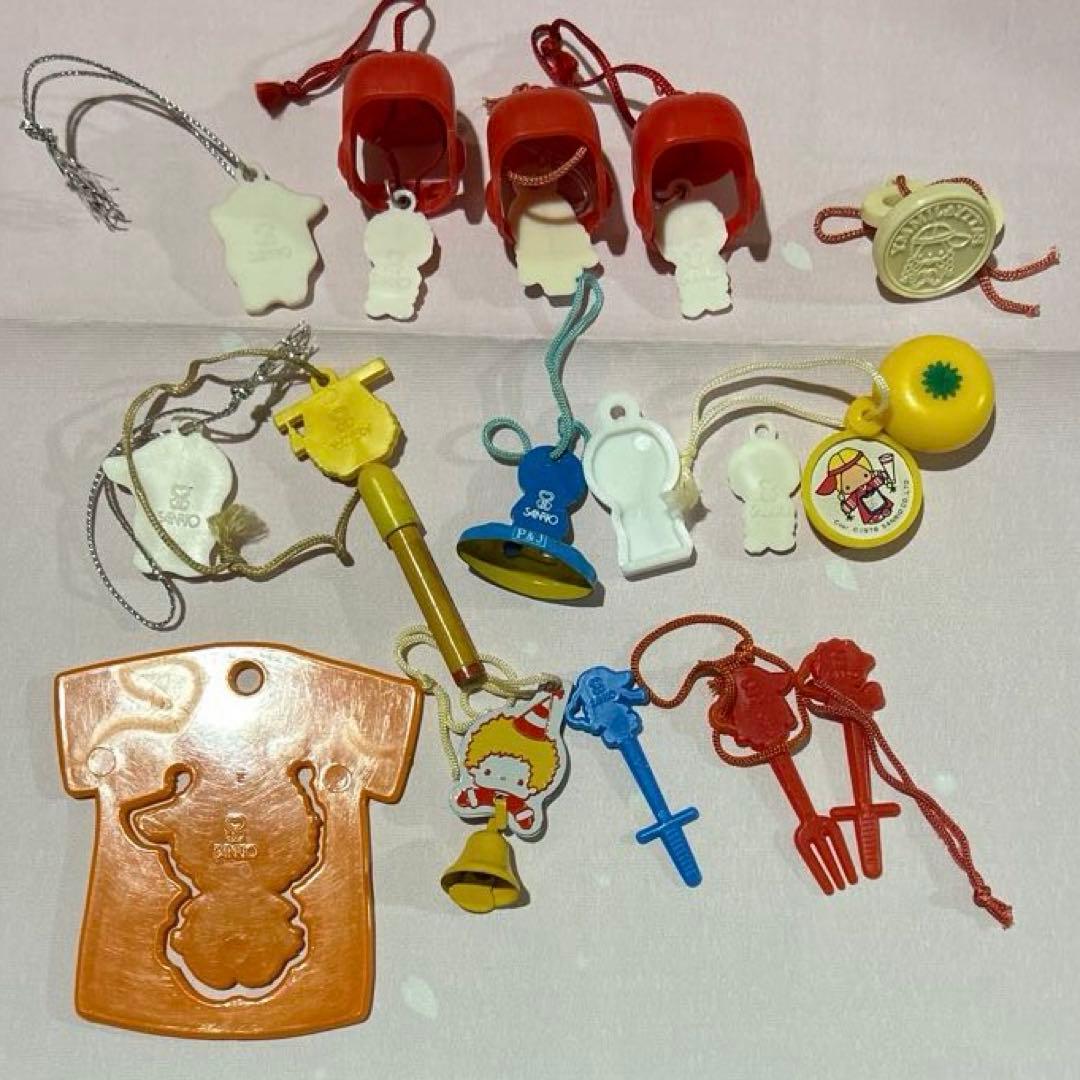 昭和レトロ　非売品　サンリオおまけ38個セット