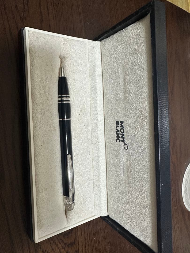 MONT BLANC ブラックボールペン 専用ケース付き