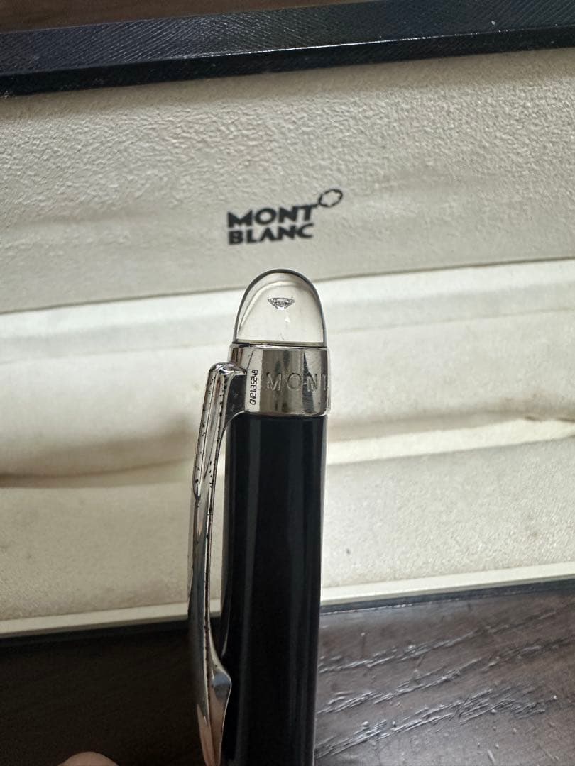MONT BLANC ブラックボールペン 専用ケース付き