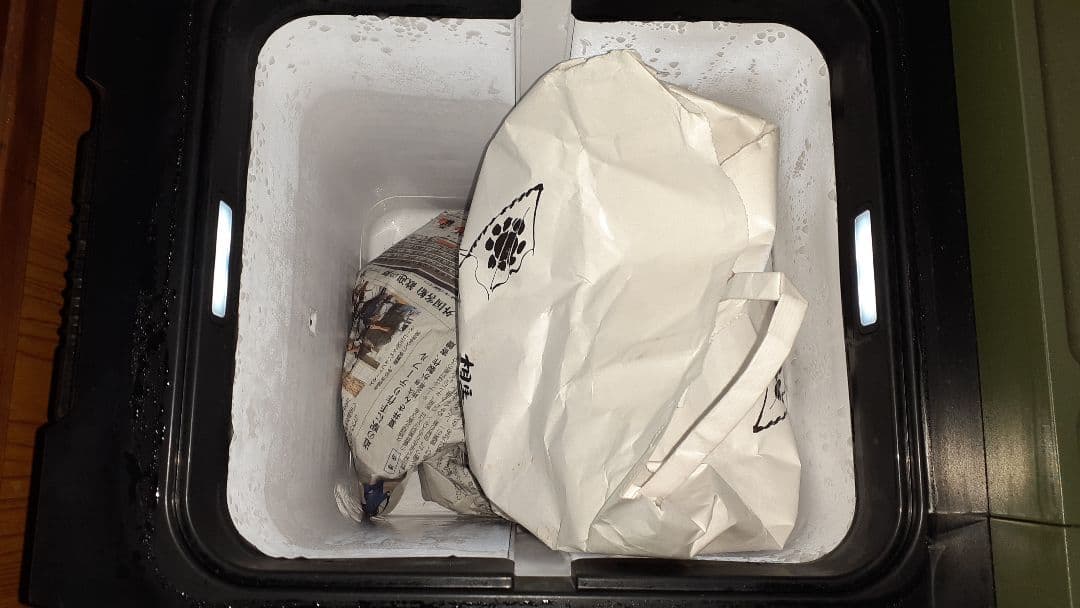 岩手県産松茸秀品 ❗最終値下げ❗ 10月17日午後取れ 送料込み