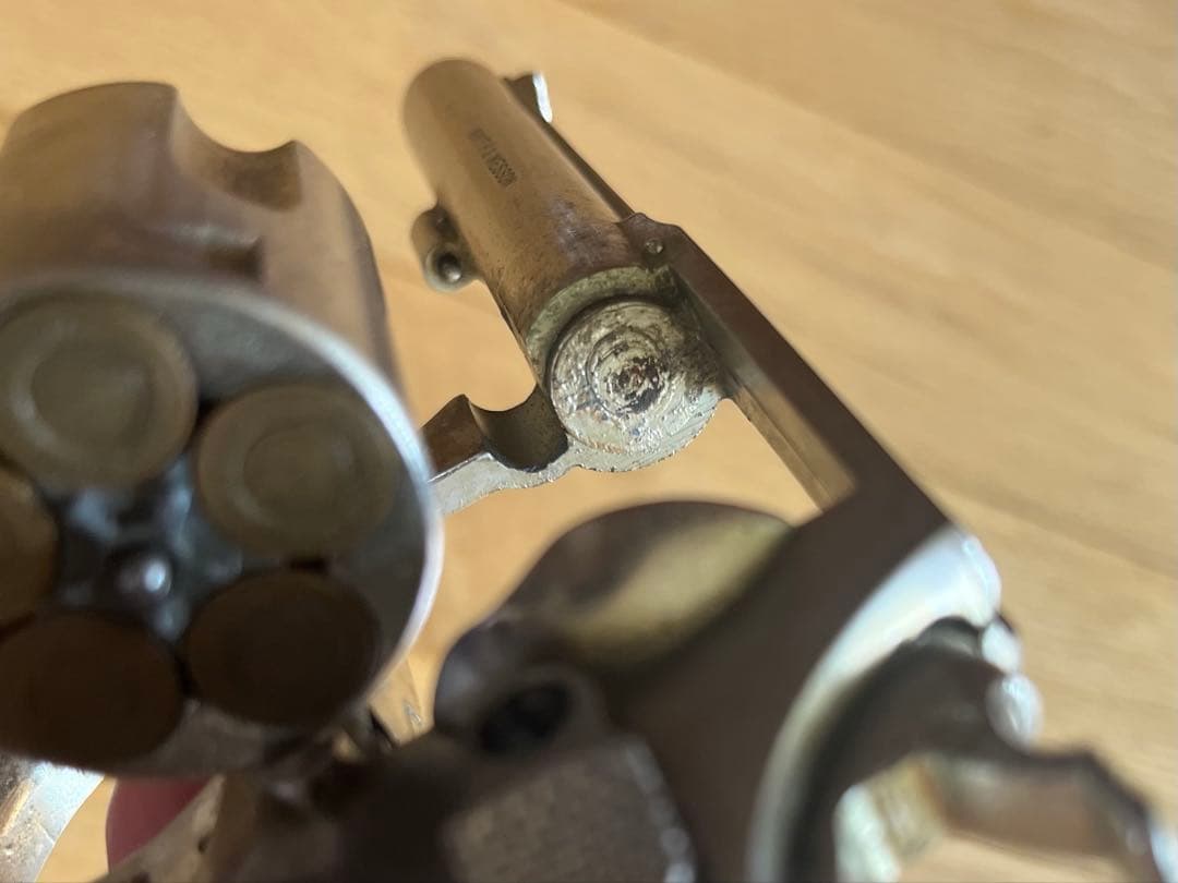 国際産業　金属製リボルバー カートリッジ5個付き　未発火