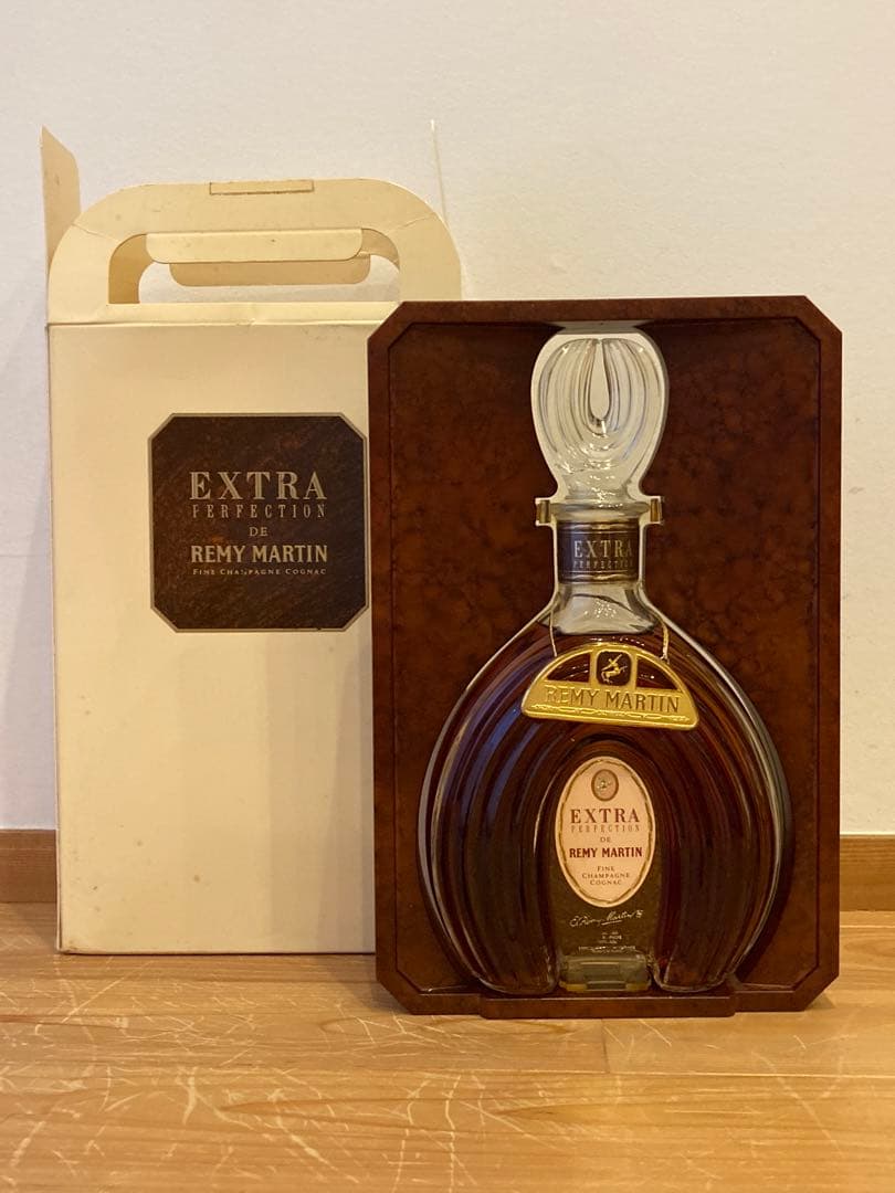 レミーマルタンエクストラパーフェクションREMY MARTIN 箱付き