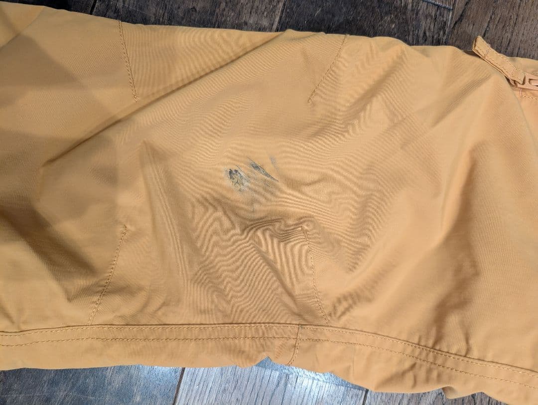 バートン　ジュニア　スノーボードウェア　Mサイズ　上下セット