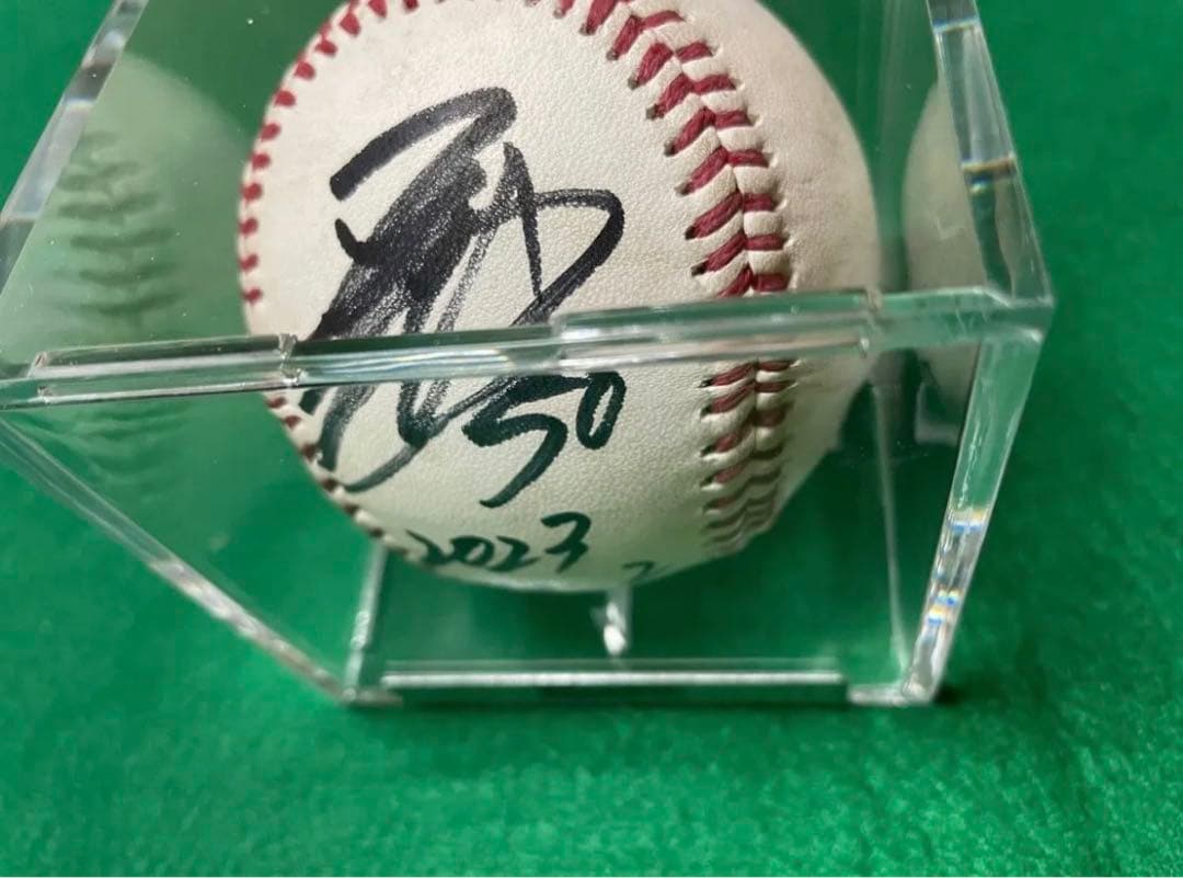 千葉ロッテマリーンズ#50石川慎吾メモラビリア直筆サイン入りボール（証明書付き）