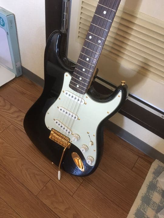MIJ Stratocaster レフティ