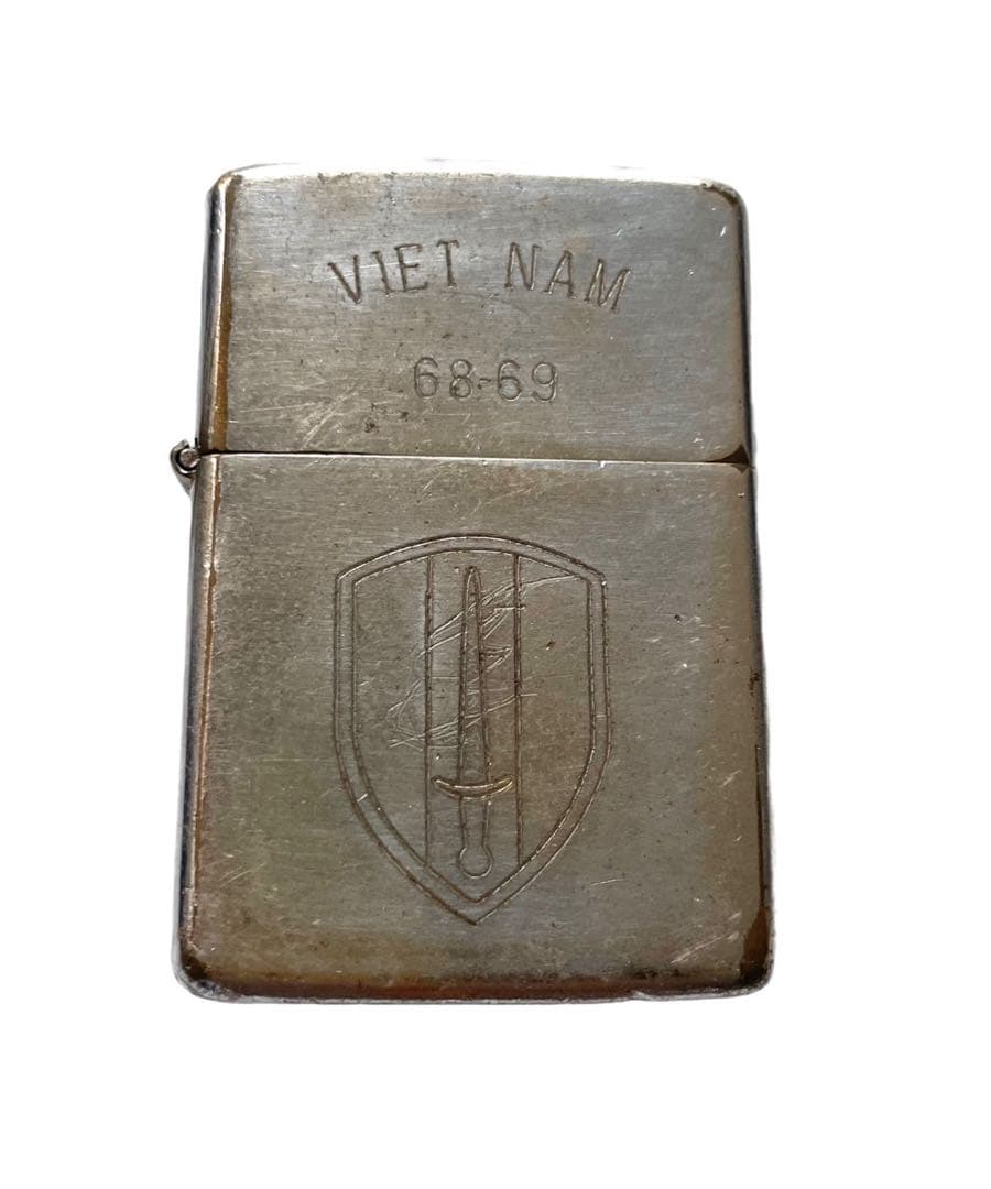 米陸軍在アメリカ陸軍部隊ベトナム戦争ZIPPO1967製ジッポーオイルライター