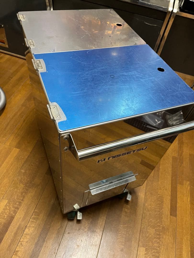 【専用出品】メダルタンク(メダルストッカー)とメダルジョッキ3個セット　送料込み