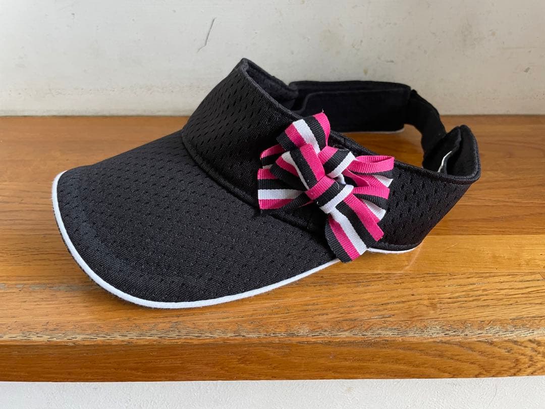 っつ　リーアノン　紺色キャップ➕黒バイザー➕ブラックシフォンスコート　3点