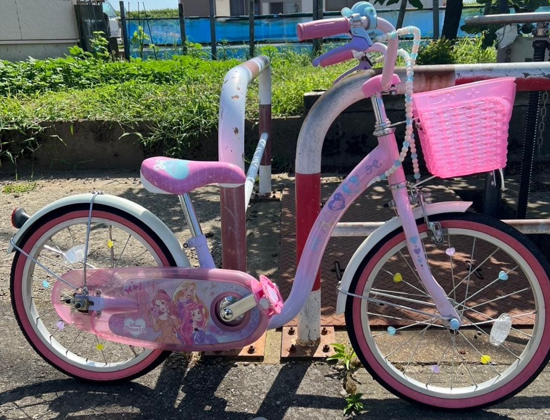 【美品】ディズニープリンセス ゆめかわ　自転車 《18インチ》補助輪あり