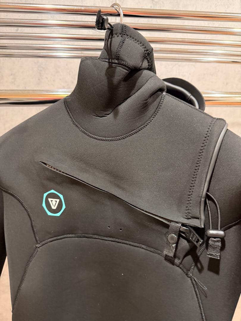 vissla セミドライ フード付き