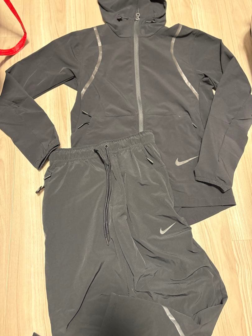 Nike アンミリデット　ランニングウェア　ヴェイパーフライ　アルファフライ