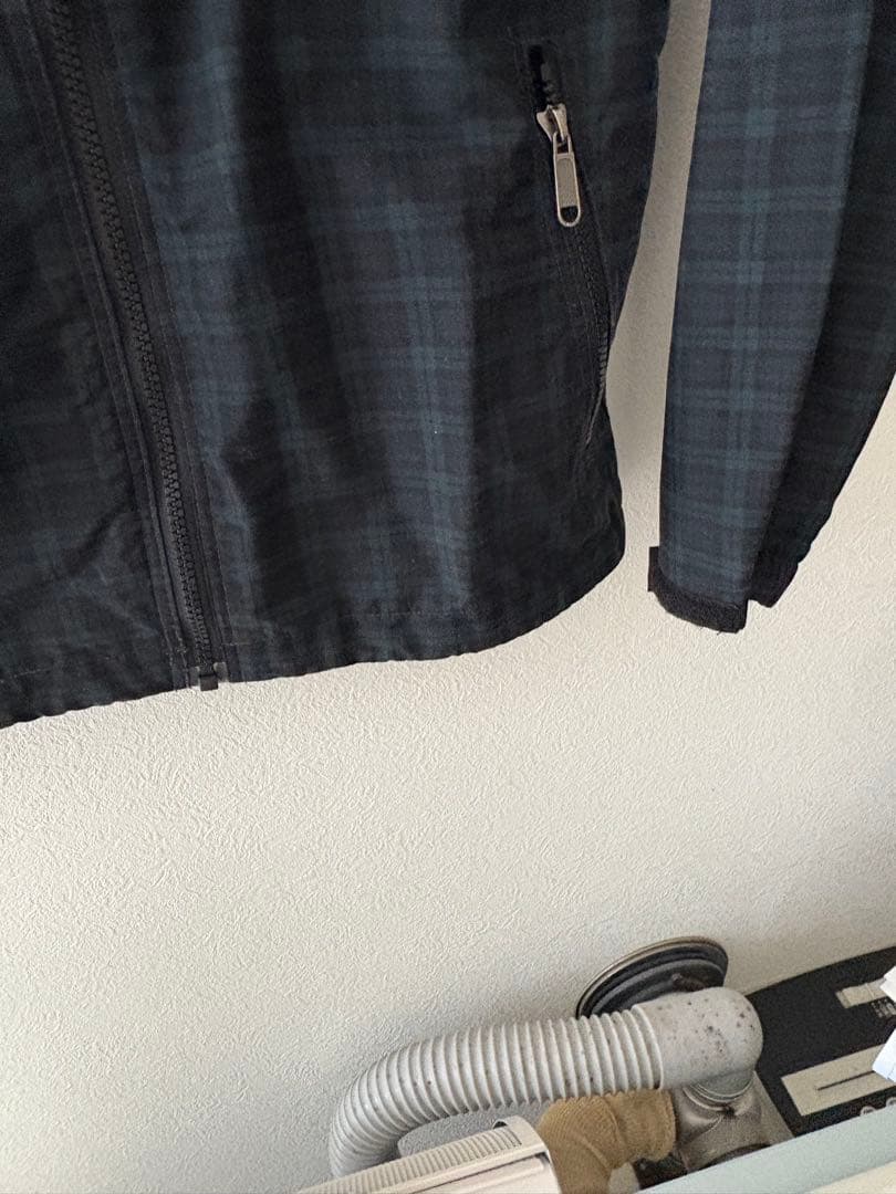 THE NORTH FACE ウィンドブレーカー 黒チェック