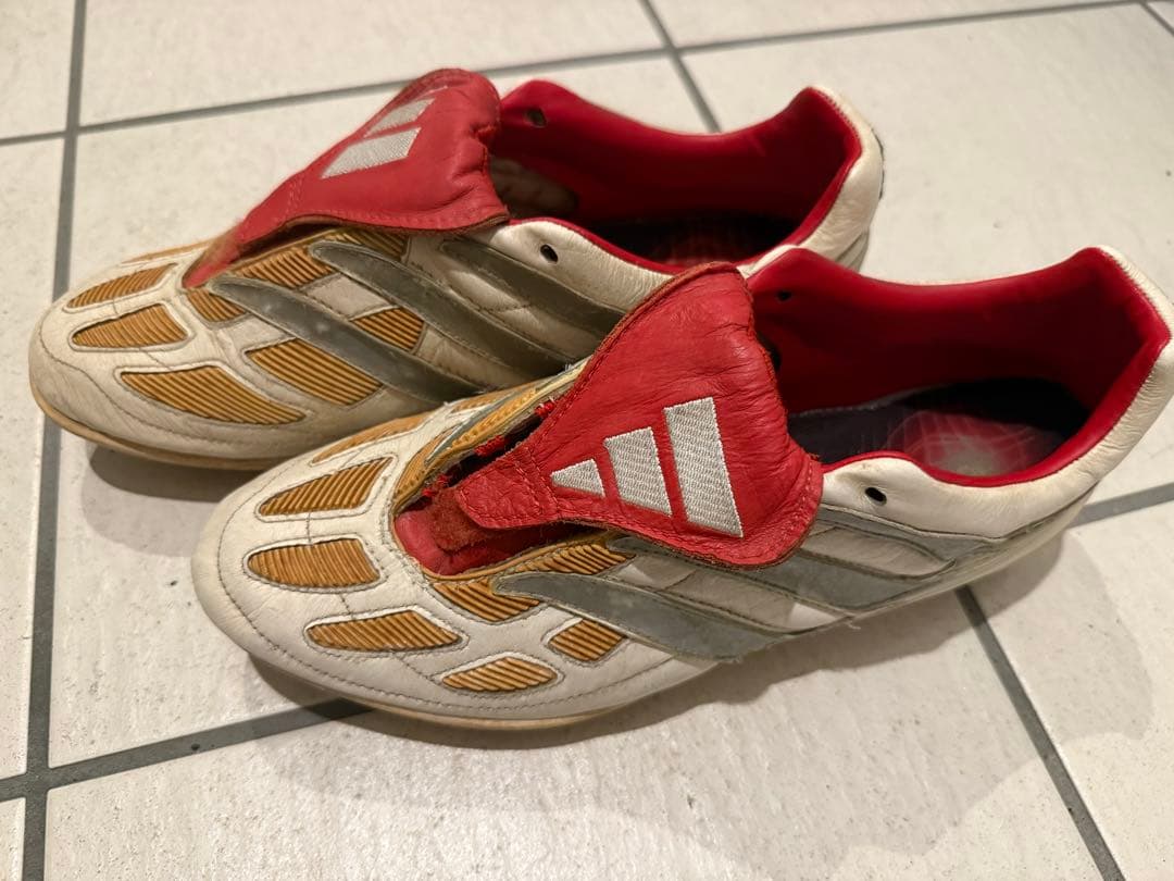 adidas プレデタープレシジョン