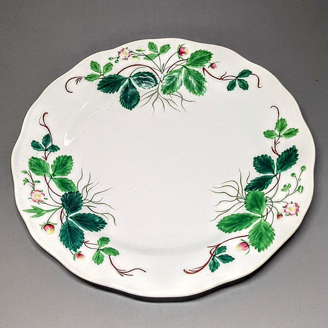 クレイユモントロー バルボティーヌの苺皿 FRAISE レリーフプレート