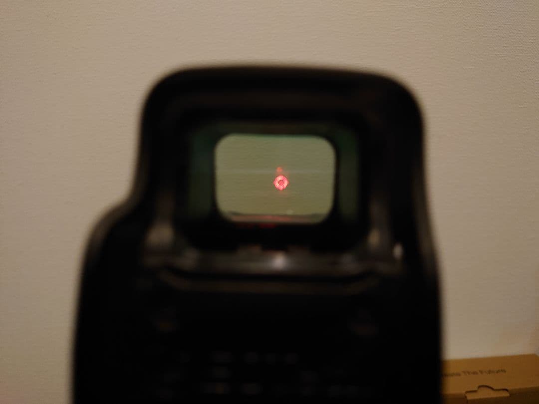 スコーピオンmod.ｍ　ホロサイト付き