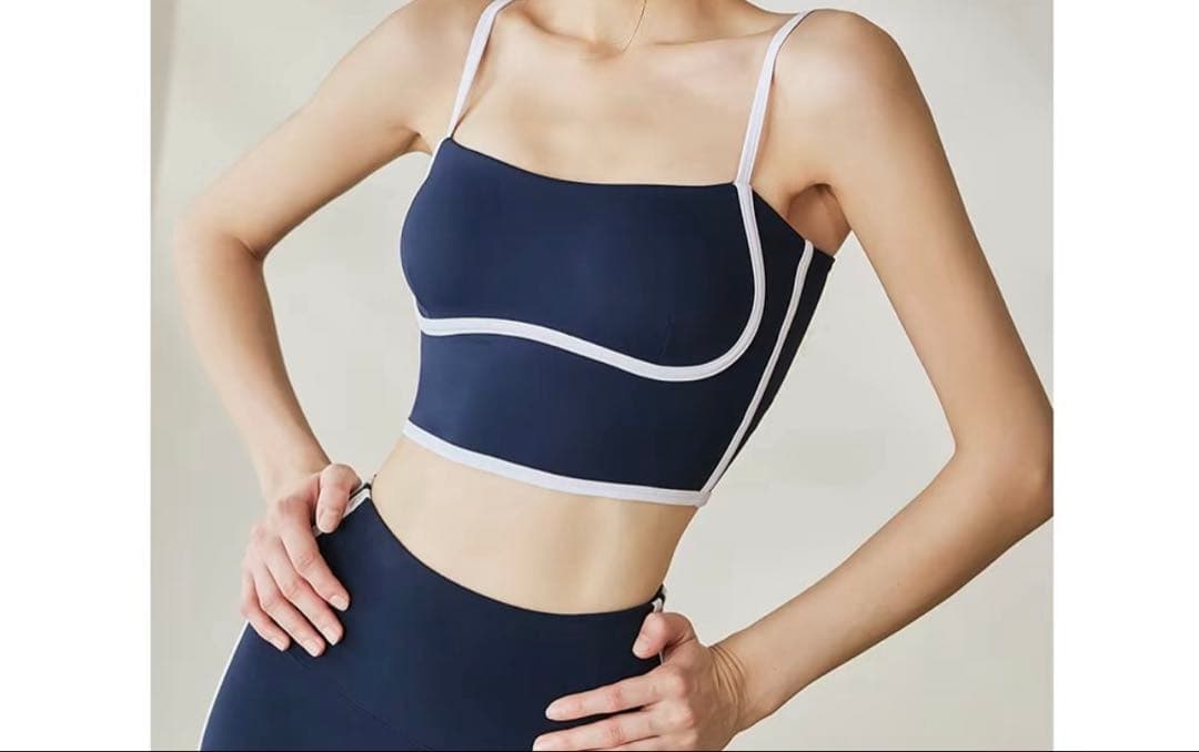 未使用　キャミソール&ハイウエストストライプフレアレギンスセット　M