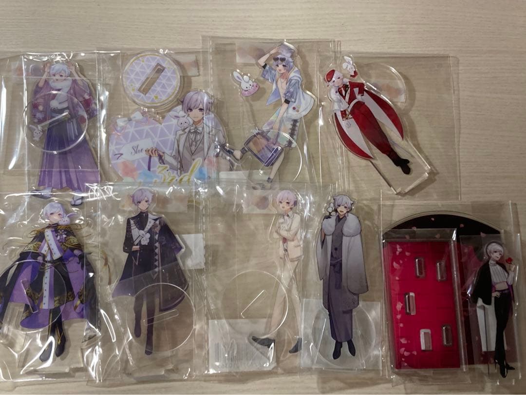 いれいす 初兎 アクスタ まとめ売り