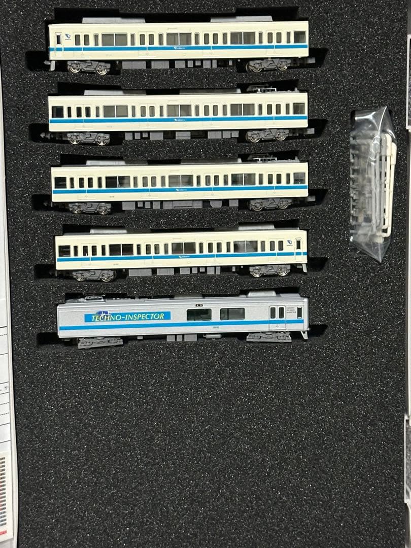 GM 50714 小田急8000形＋クヤ31 5両編成セット(動力付き)