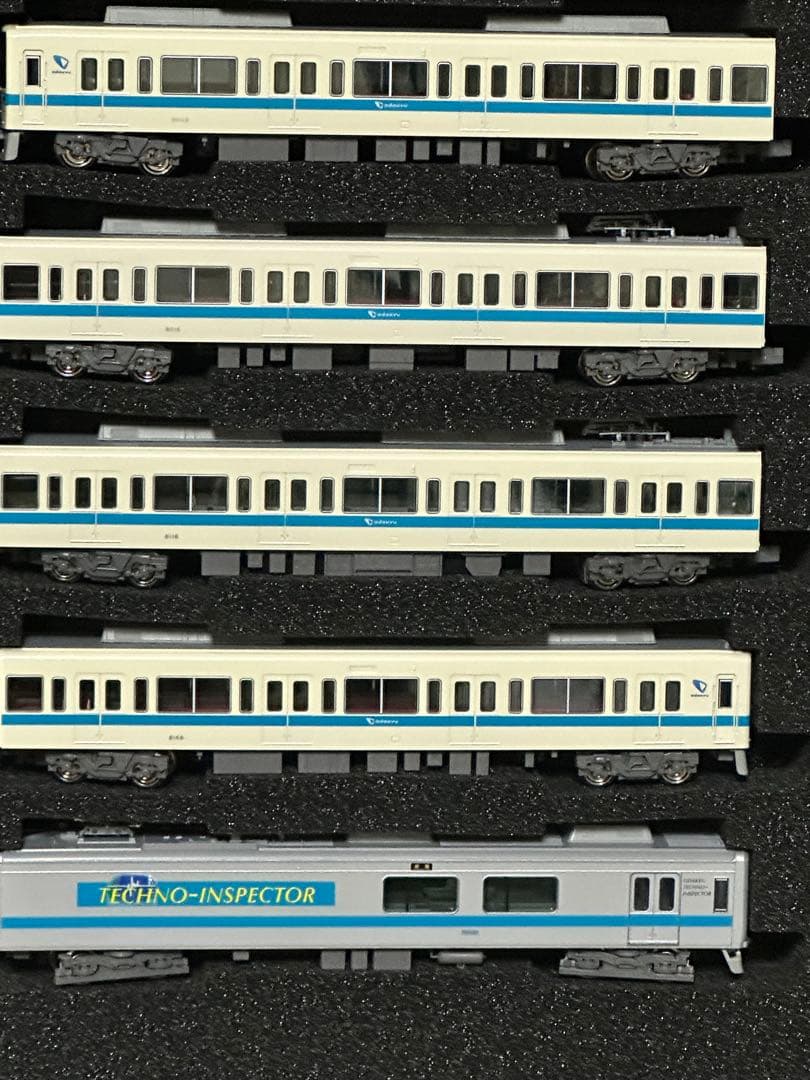 GM 50714 小田急8000形＋クヤ31 5両編成セット(動力付き)