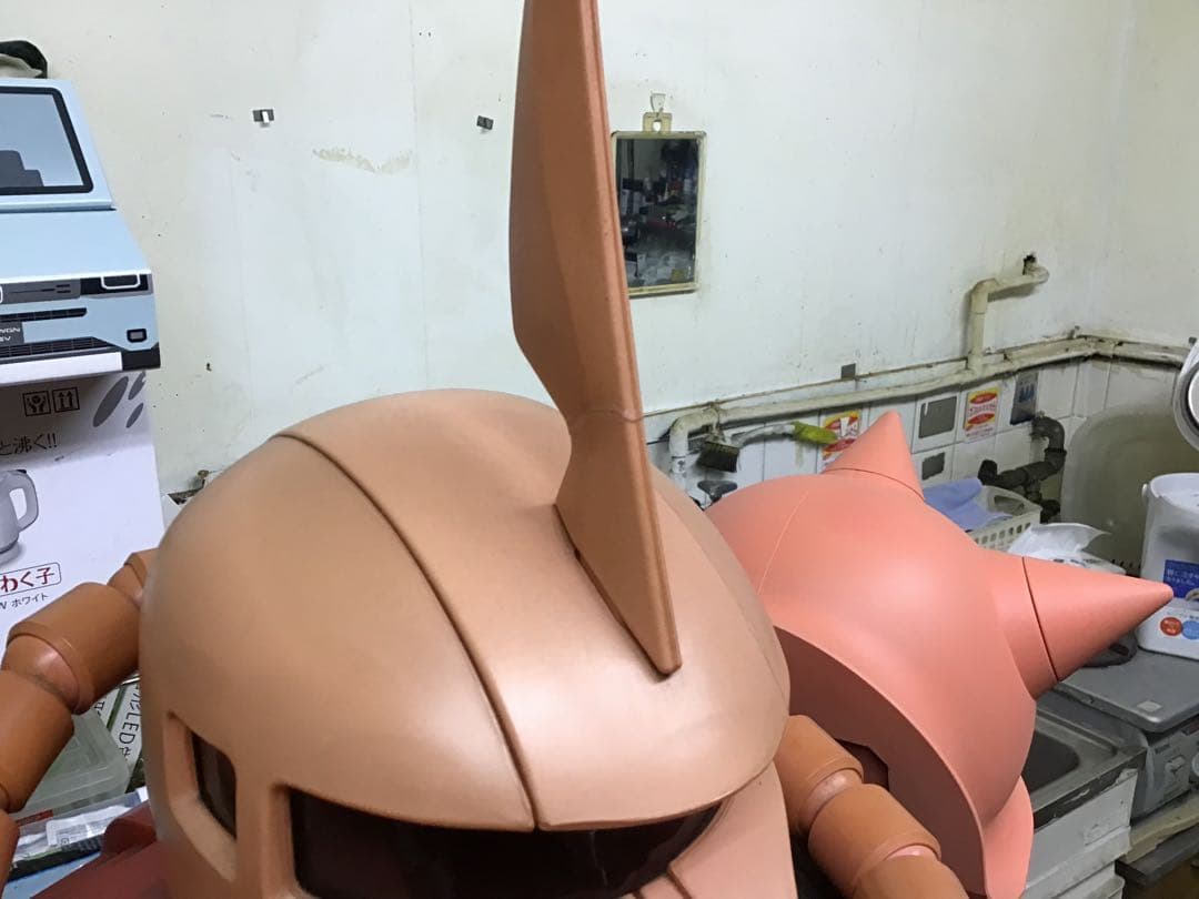 HY2M 1/12 シャア専用ザクⅡ 引き取り限定