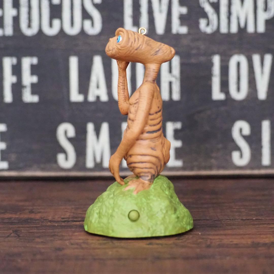 4049. ET オーナメント フィギュア