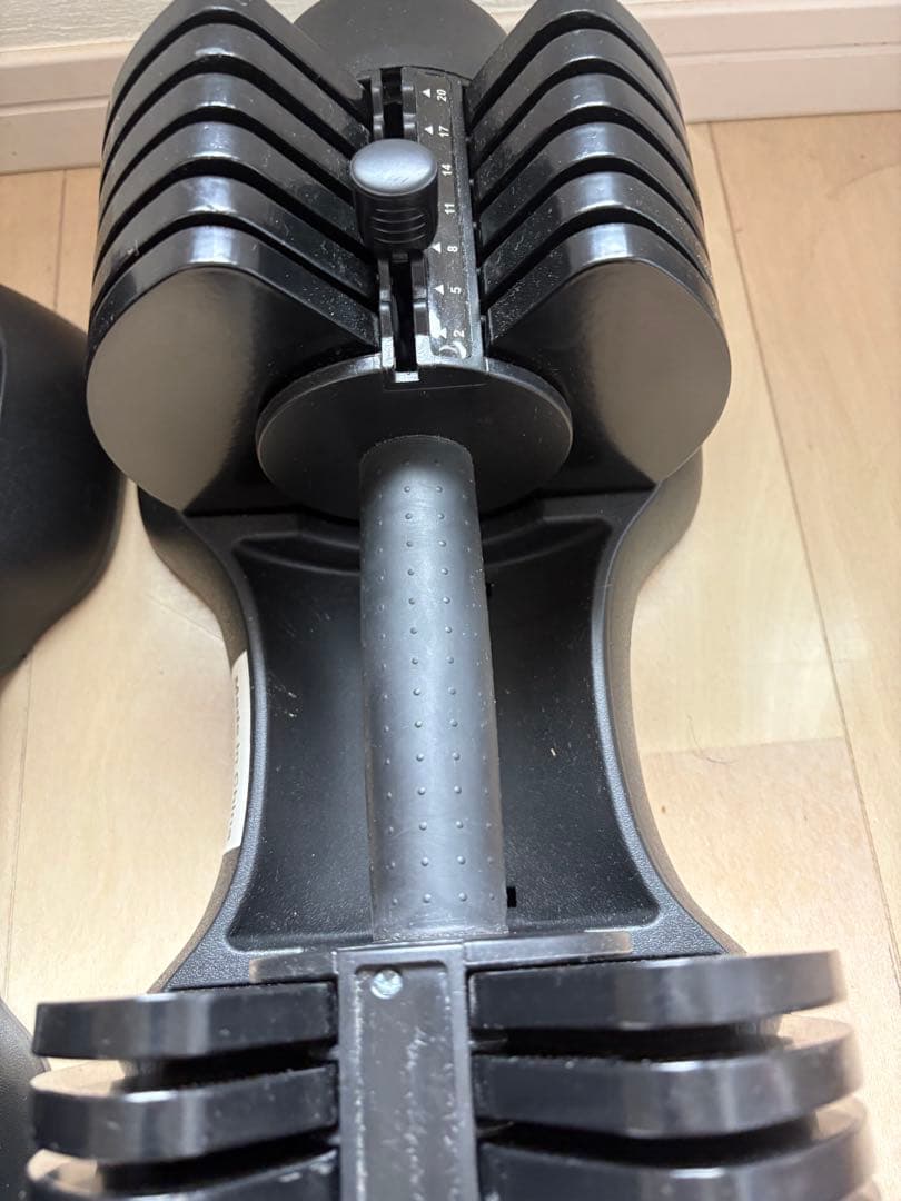 【引取限定】ATIVAFITダンベル可変式　20kg×2個