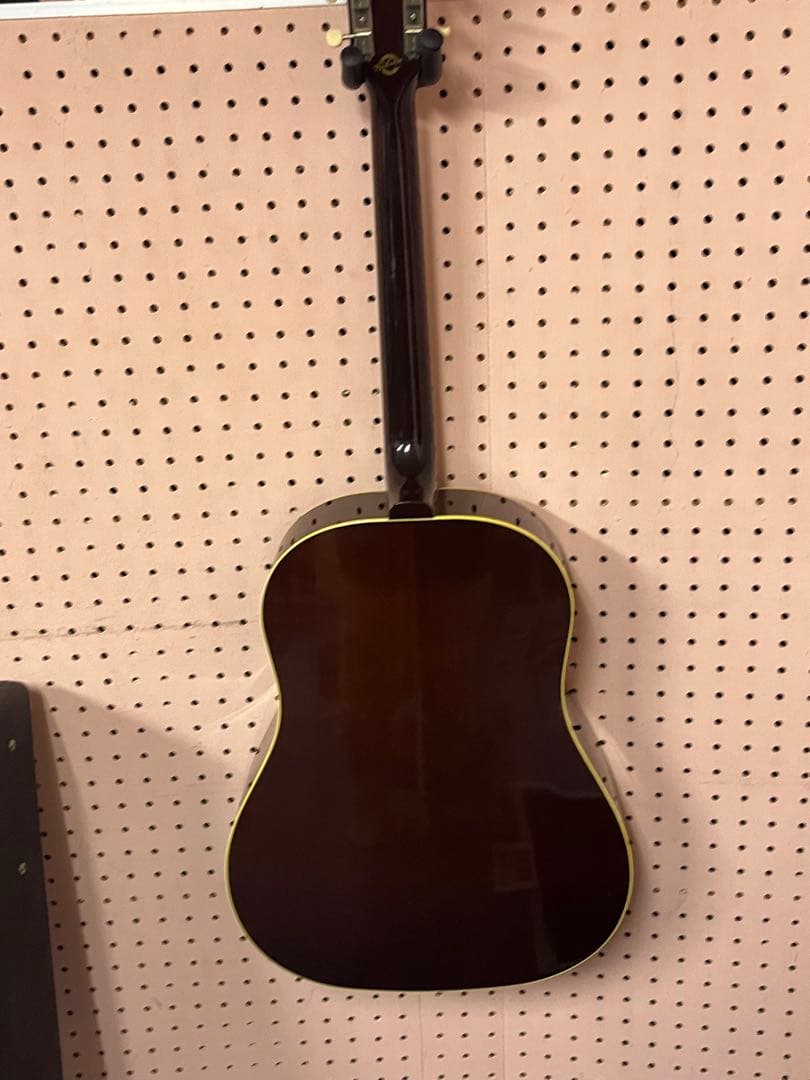 ギター Gibson CustomShop J-45Thermally Aged1966