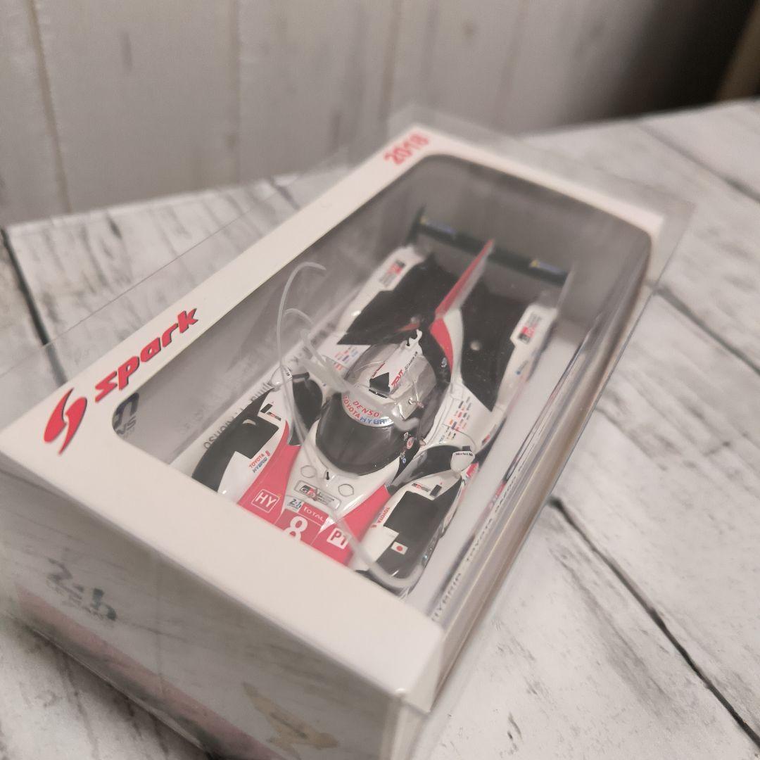 TOYOTA TS050 HYBRID 2018年　中嶋選手の直筆サイン入り