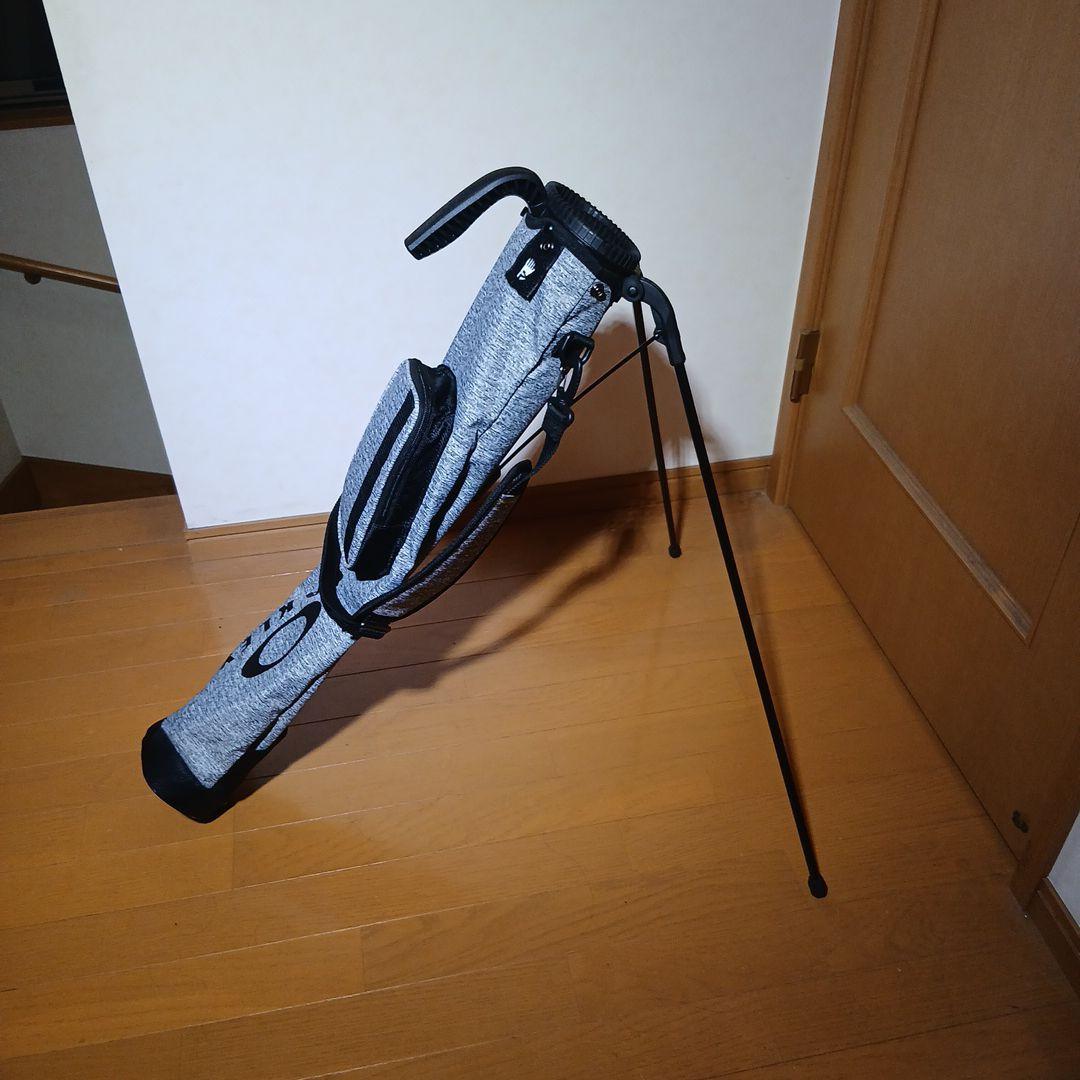 OAKLEY スタンド付きキャディバッグ グレー