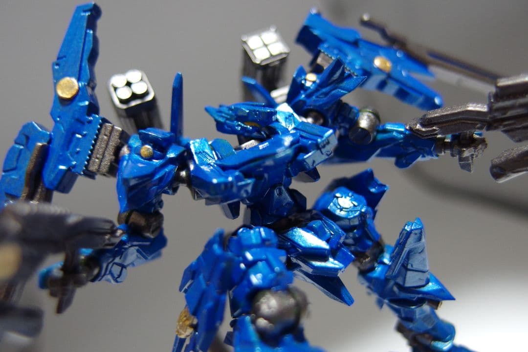 カプセルマシナリー　フル塗装完成品2体セット　スレープニール　モーティス